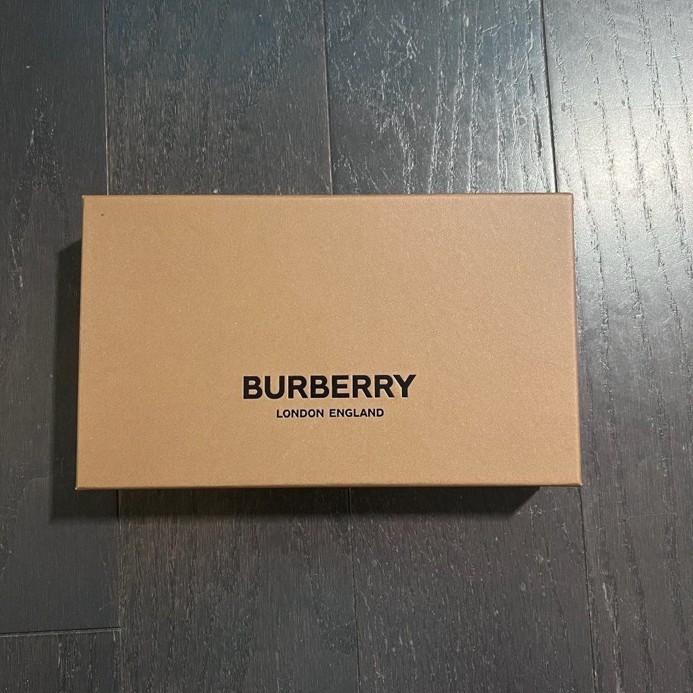 Burberry empty box brown empty box storage decoration classic